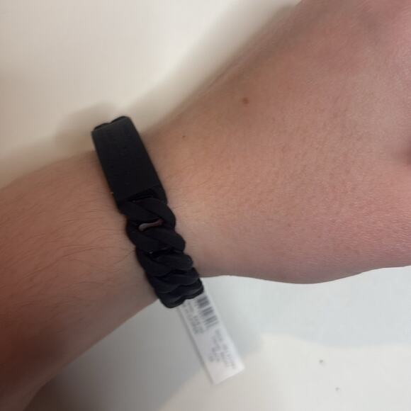 NWT black Marc Mac Jacob’s rubber chain look bracelet - Picture 3 of 4